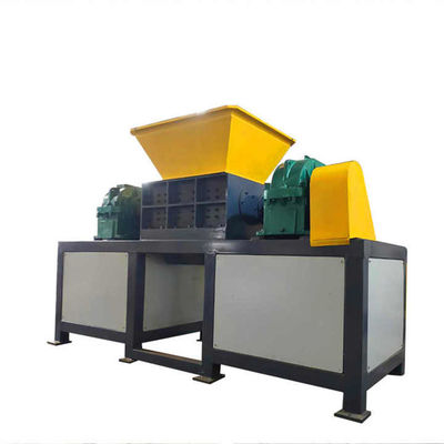 Macchina di triturazione del legname industriale completamente automatica Twin Shaft 100-3000kg/h