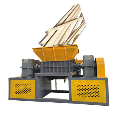 7.5kW Macchina di frantumazione di legno a fette pesanti Struttura compatta