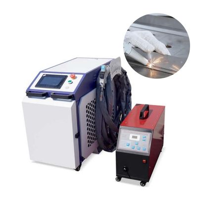 Saldatori laser a fibra di alta precisione 1kw 1.5kw 2kw 3kw Saldatura di lamiere di acciaio al carbonio