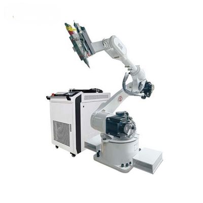 La macchina di saldatura laser a fibra di precisione con lunghezza del braccio robot di 1400 mm e sistema di raffreddamento ad acqua