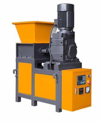 Macchina di triturazione per riciclaggio di plastica CE, Macchina di frantumazione di pneumatici metallici, palette di legno, rifiuti di carta